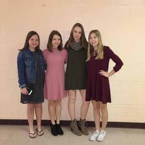 Meet your Posher, Chloe